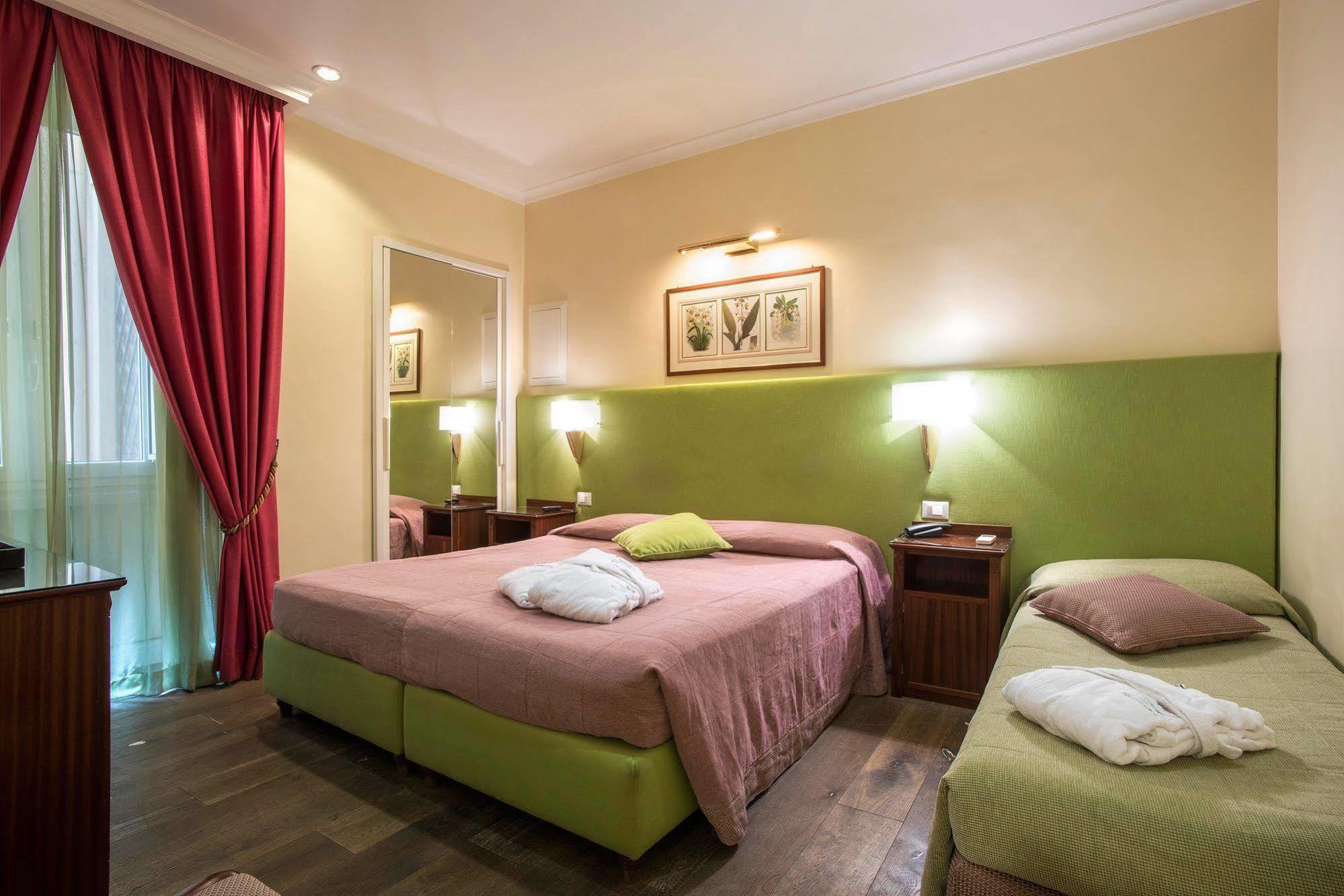 I Giardini Del Quirinale Bed and Breakfast Rom Eksteriør billede